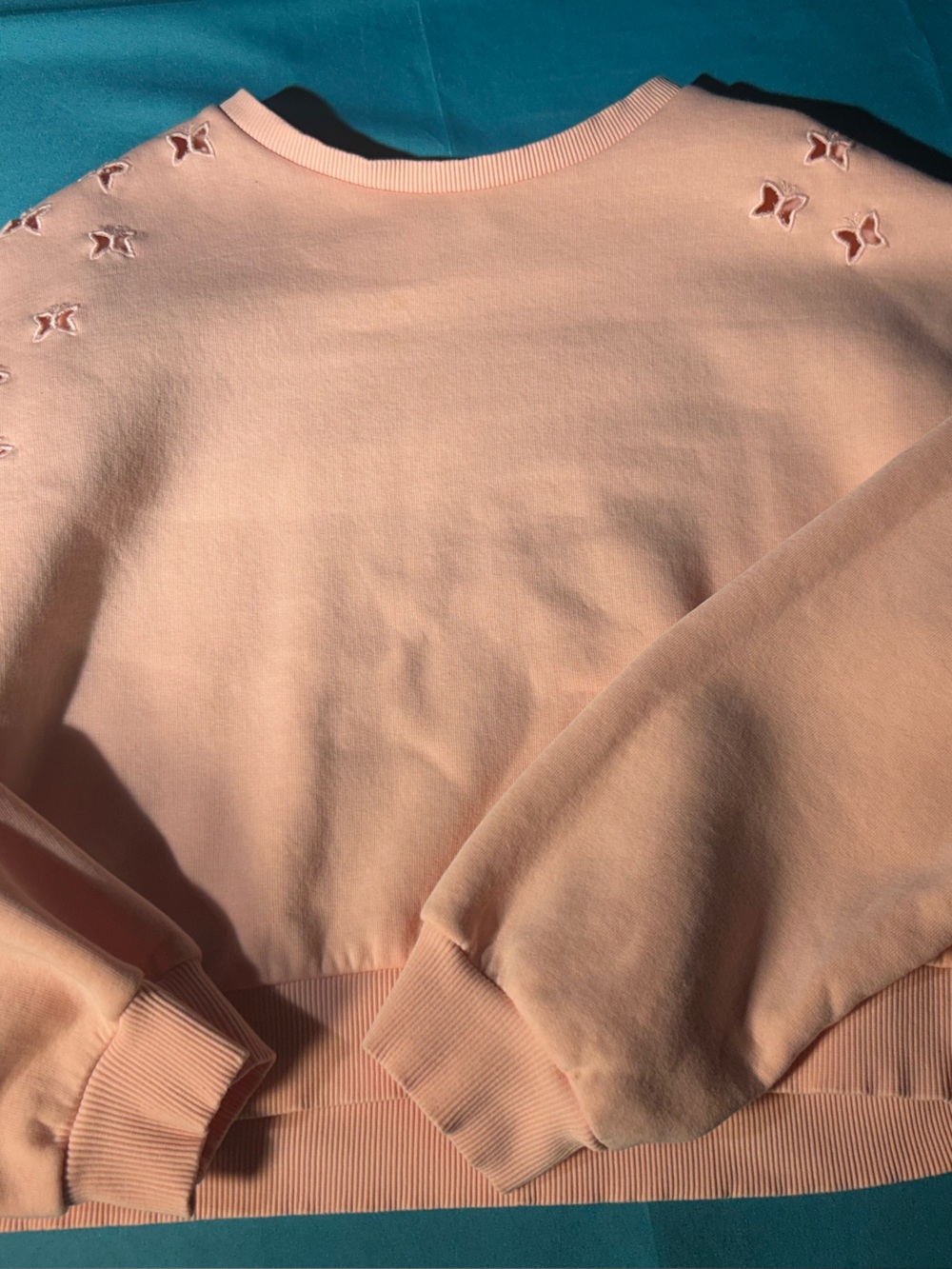 Francesca's Collections Peach Pink Star Applique Pullover